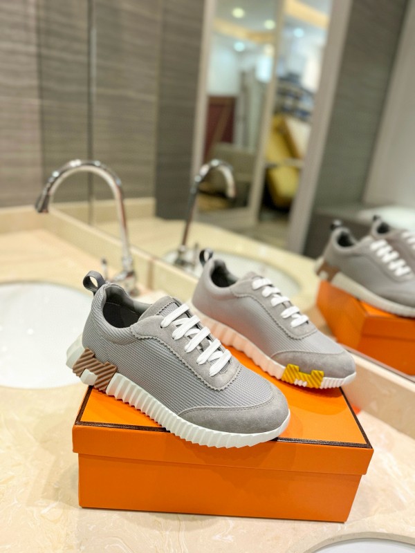 2024 Unisex Hermès Gray Beige Silk Suede Sneakers MJ00320