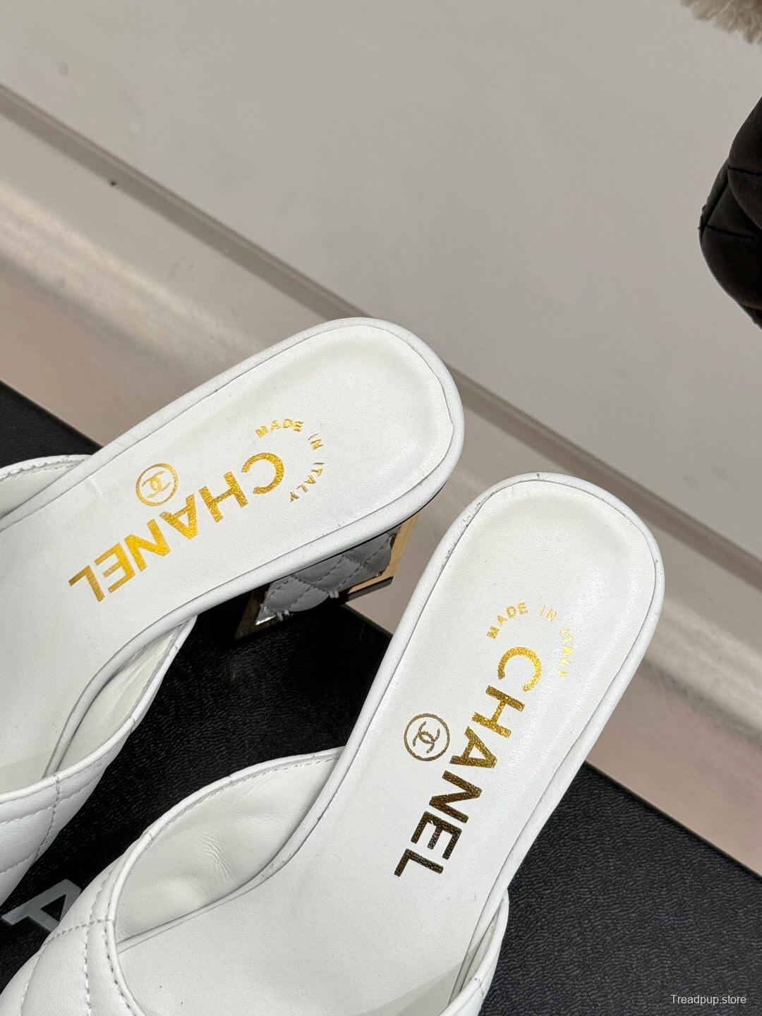 2025 Women Chanel White Lambskin Quilted Heeled Slippers