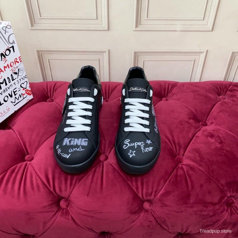 2025 Men Dolce & Gabbana Black Silk Leather Sneakers Crown Embellishment LY00360