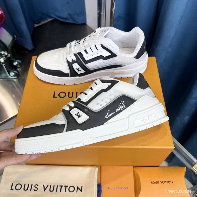 2025 Unisex Louis Vuitton White Black Calf Leather Sneakers LV Trainer