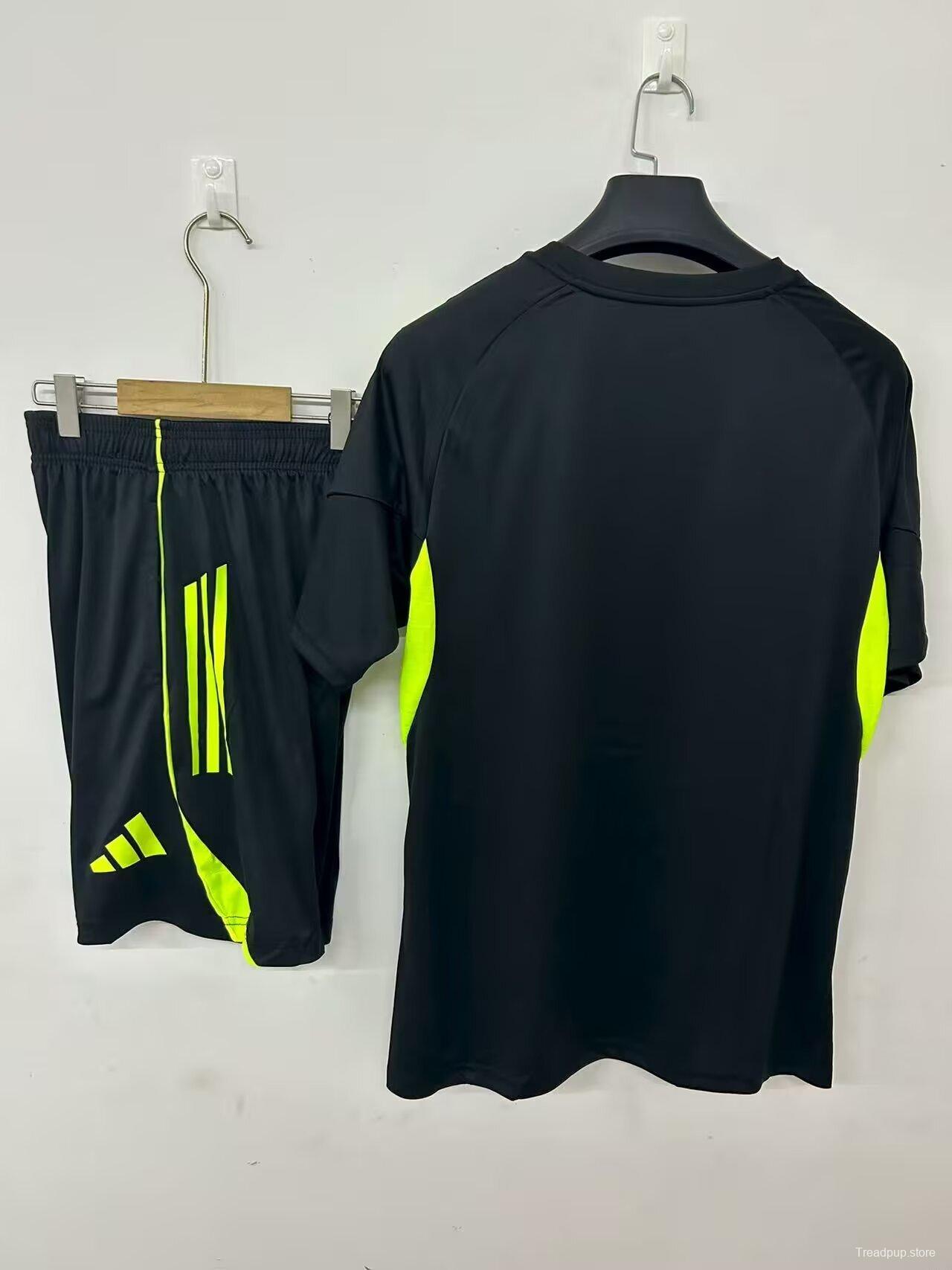 25/26 Celtics Pre-Match Jersey Black+ Shorts