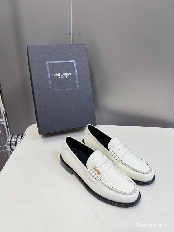 Saint Laurent Classic Loafer Flats - KFY00350