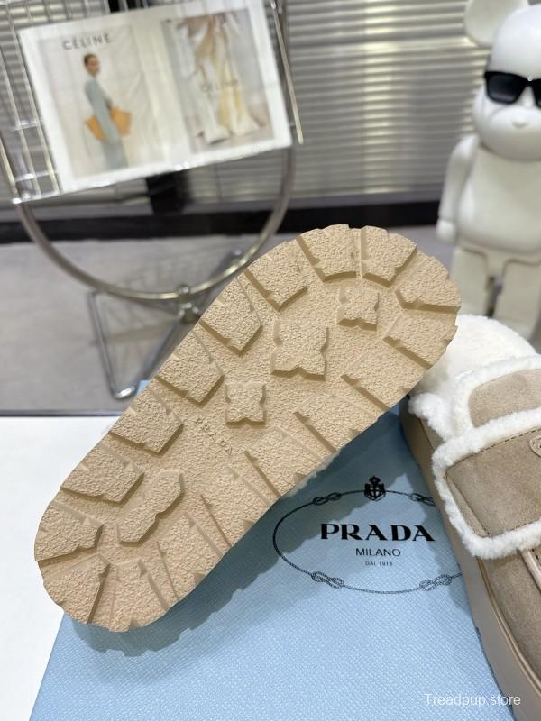 Prada Spring-Summer 2025 Runway Shearling Slippers - KFY00280