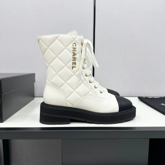 Chanel Fall/Winter Heavy-Duty Boots with Rubber Foam Sole - LY00380/LY00390