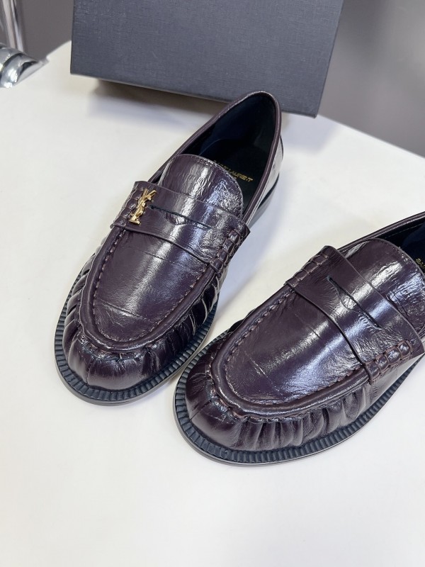 Saint Laurent 2025/SS Classic Loafer Shoes - KFY00350