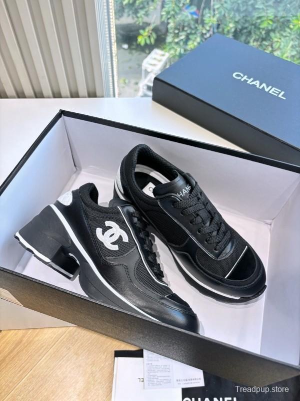 Chanel 2025 SS New Arrival High-Heel Two-Tone Casual Sneakers - KFY00320