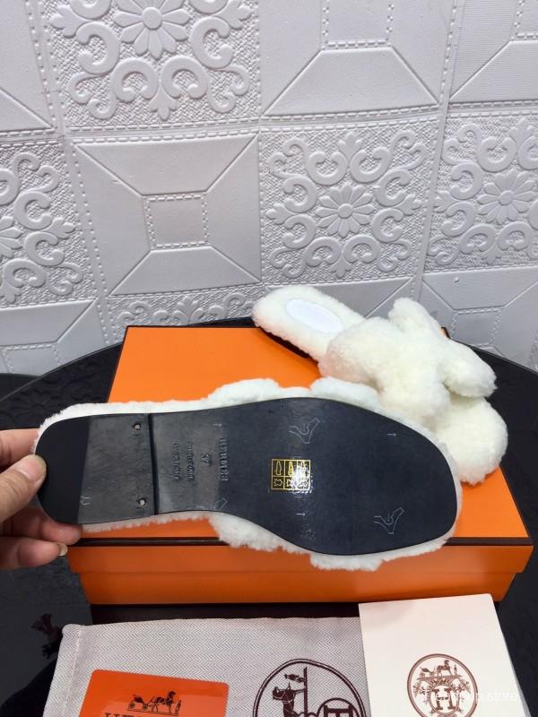H Teddy Wool H Slippers Flat Sole Fur Slides - LY00240