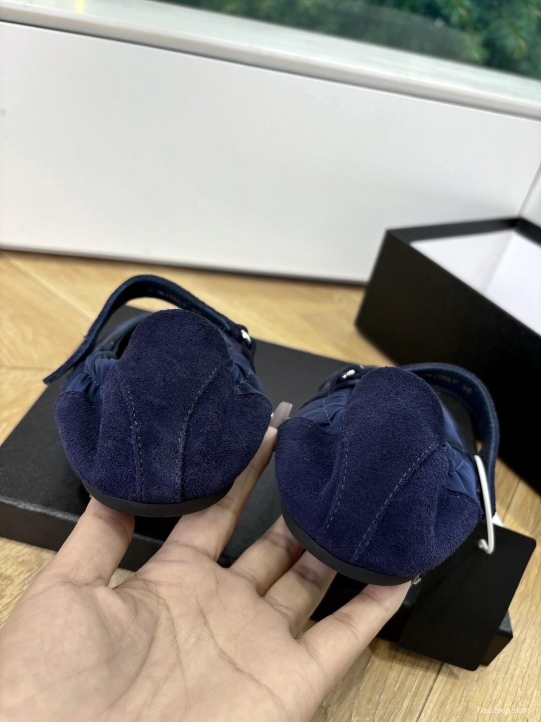 Prada 2025/SS Metal Toe Thin Sole Training Shoes Casual Footwear - LY00260