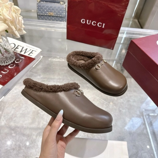 Gucci 2025 SS Autumn Winter New Suede Leather Horsebit Detail Women's Wool Loafers - LY00260