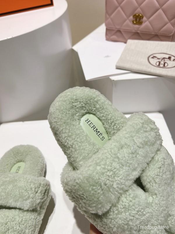 H Love Erjiu Full Wool Slippers with Slightly Curled Fur - LY00270